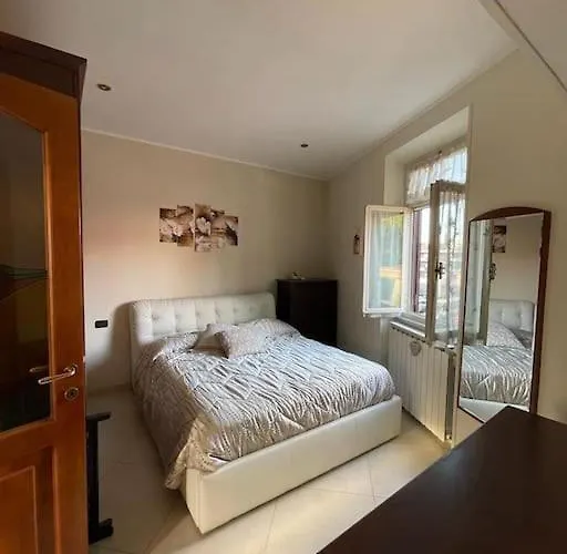 Battistini 66 Apartment, Near Vatican *